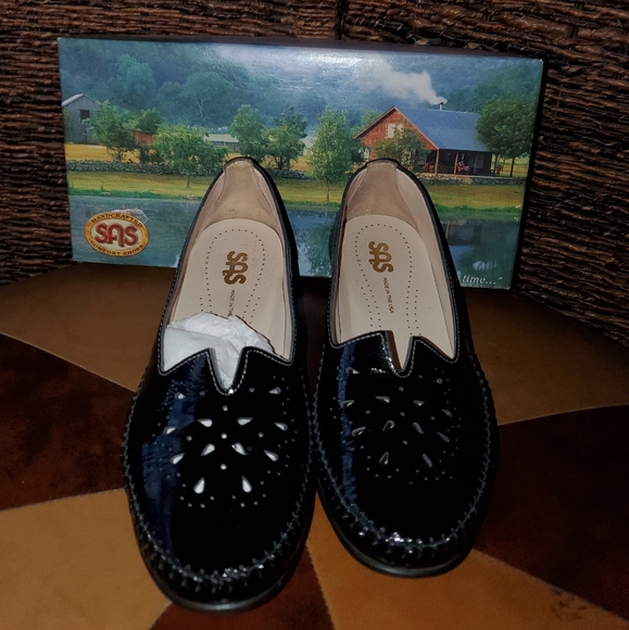 sas womens shoes on sale